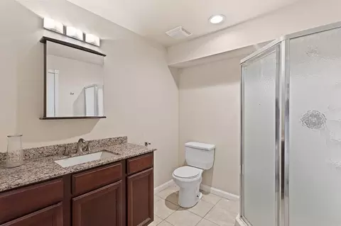 Bath - 301 Elverta Mdws, Elverta, CA 95626 photo 5 of 5