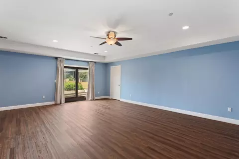 Living - 301 Elverta Mdws, Elverta, CA 95626 photo 4 of 5