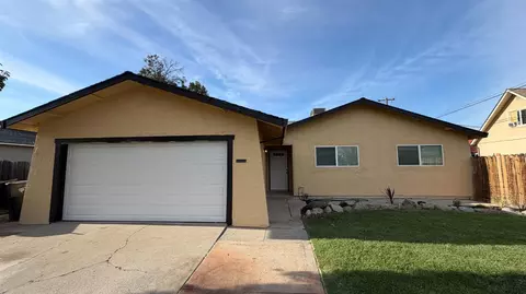 2781 65th Ave, Sacramento, CA 95822