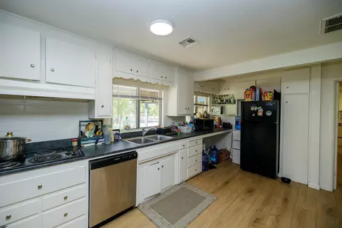 Kitchen - 455 Albers, Modesto, CA 95357 photo 1 of 2