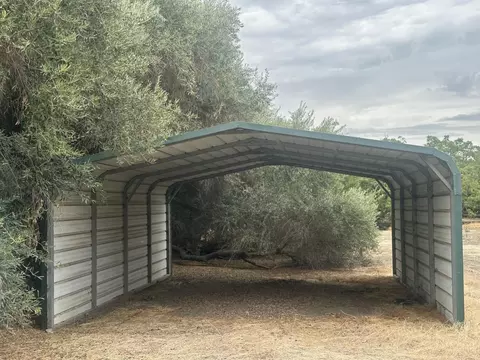 Exterior - 455 Albers, Modesto, CA 95357 photo 8 of 11