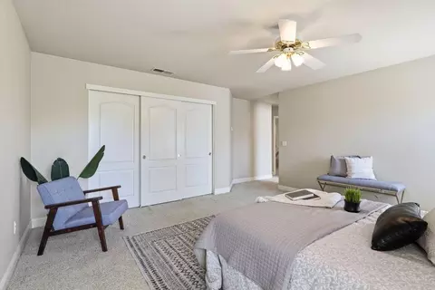 Bedroom - 5216 Wyndham Oak Ln, Carmichael, CA 95608 photo 2 of 8