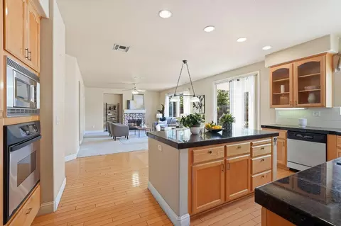Kitchen - 5216 Wyndham Oak Ln, Carmichael, CA 95608 photo 1 of 6