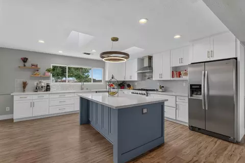 Kitchen - 8615 Palladay Rd, Elverta, CA 95626 photo 5 of 8