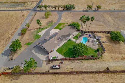 View/Area - 8615 Palladay Rd, Elverta, CA 95626 photo 3 of 12