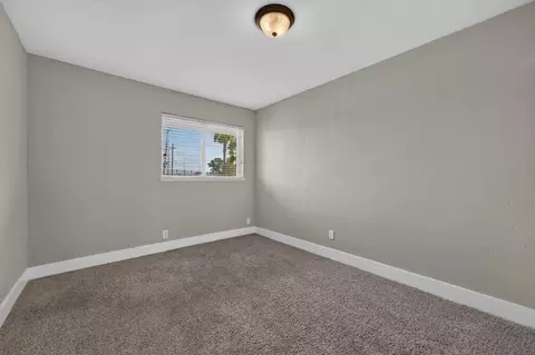 Bedroom - 8615 Palladay Rd, Elverta, CA 95626 photo 7 of 10