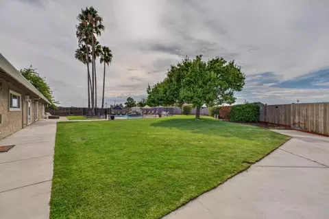 Exterior - 8615 Palladay Rd, Elverta, CA 95626 photo 15 of 18