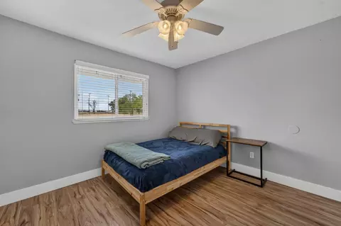 Bedroom - 8615 Palladay Rd, Elverta, CA 95626 photo 5 of 10