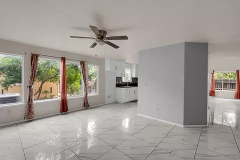 Living - 901 Alcoy Dr, Ceres, CA 95307 photo 6 of 7