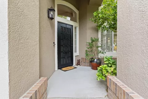 Entry Way - 3103 Monarch Ct, Rocklin, CA 95765 photo 2 of 5