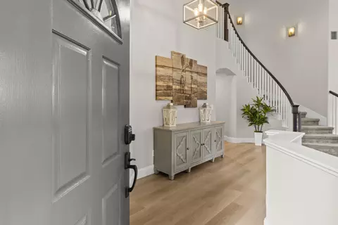 Entry Way - 3103 Monarch Ct, Rocklin, CA 95765 photo 3 of 5