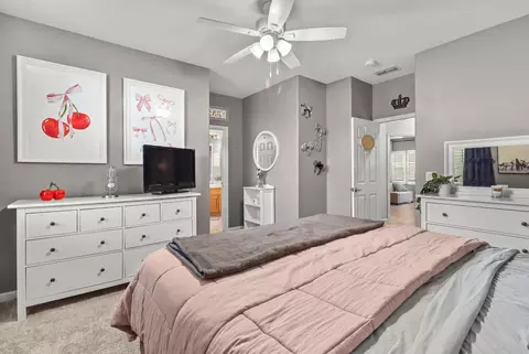 Bedroom - 3103 Monarch Ct, Rocklin, CA 95765 photo 4 of 6