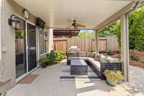 Exterior - 3103 Monarch Ct, Rocklin, CA 95765 photo 8 of 10