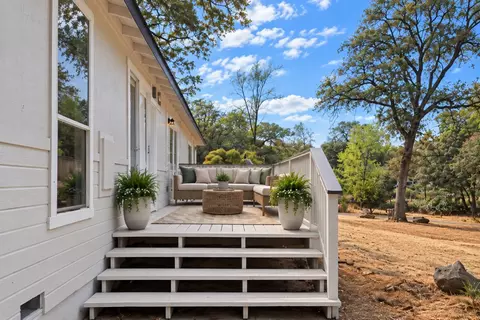 6821 Woodstock Ln, El Dorado, CA 95623
