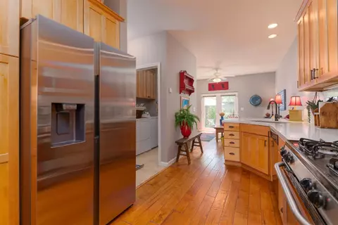 Kitchen - 142 Fieldstone Dr, Murphys, CA 95247 photo 2 of 4
