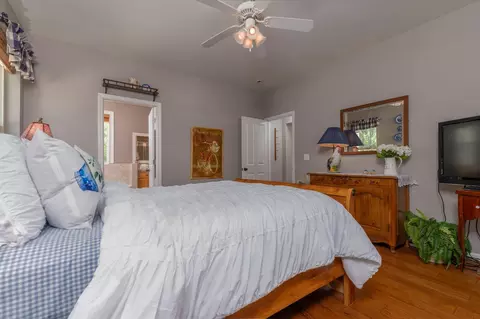 Bedroom - 142 Fieldstone Dr, Murphys, CA 95247 photo 4 of 9