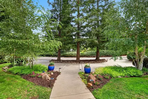 Exterior - 4325 Prospect Dr, Carmichael, CA 95608 photo 10 of 31