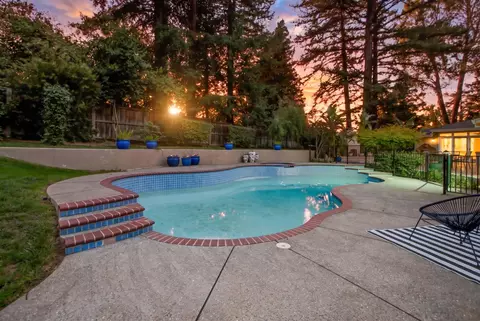 Exterior - 4325 Prospect Dr, Carmichael, CA 95608 photo 16 of 31