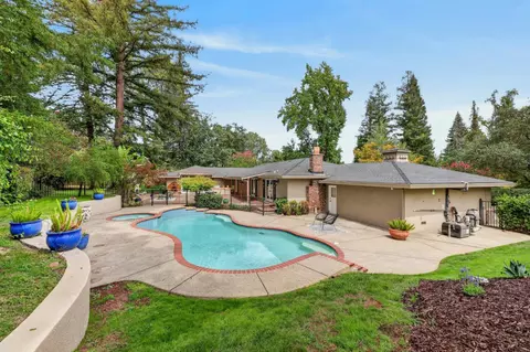 Exterior - 4325 Prospect Dr, Carmichael, CA 95608 photo 17 of 31
