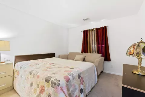 Bedroom - 708 Liberty Pt, Lathrop, CA 95330 photo 2 of 5