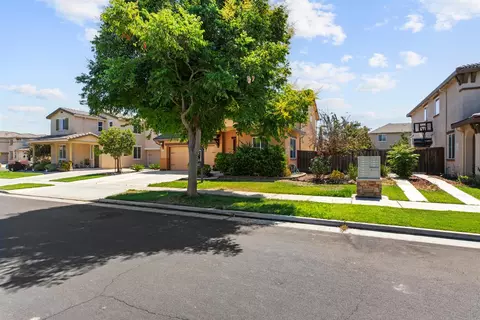 Exterior - 708 Liberty Pt, Lathrop, CA 95330 photo 2 of 8
