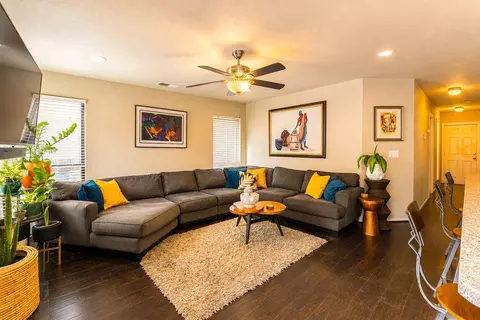 Living - 1720 Shadewood Dr, Modesto, CA 95355 photo 2 of 3
