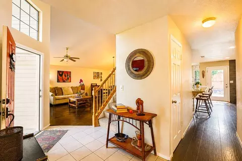 Entry Way - 1720 Shadewood Dr, Modesto, CA 95355 photo 4 of 4