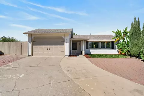 5701 Mount Shasta Ct, Sacramento, CA 95842