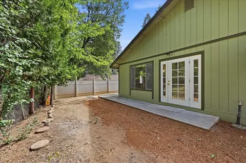 Exterior - 454 Lamarque Ct, Grass Valley, CA 95945 photo 8 of 15