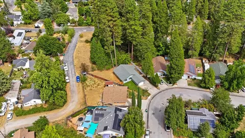 View/Area - 454 Lamarque Ct, Grass Valley, CA 95945 photo 4 of 7