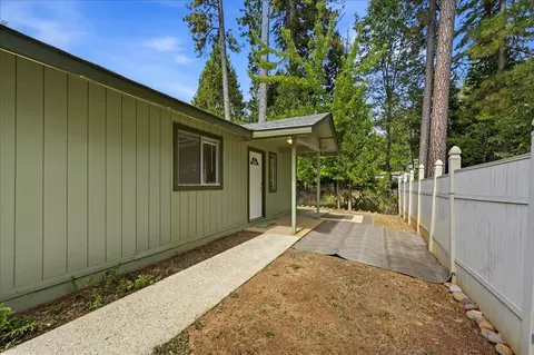 Exterior - 454 Lamarque Ct, Grass Valley, CA 95945 photo 11 of 15