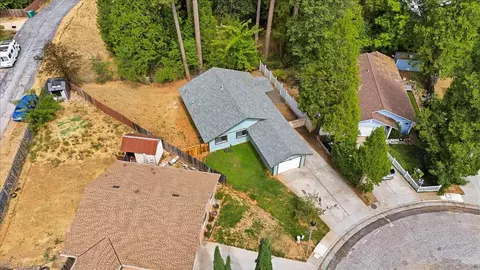View/Area - 454 Lamarque Ct, Grass Valley, CA 95945 photo 2 of 7