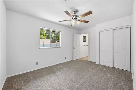 Bedroom - 454 Lamarque Ct, Grass Valley, CA 95945 photo 5 of 6