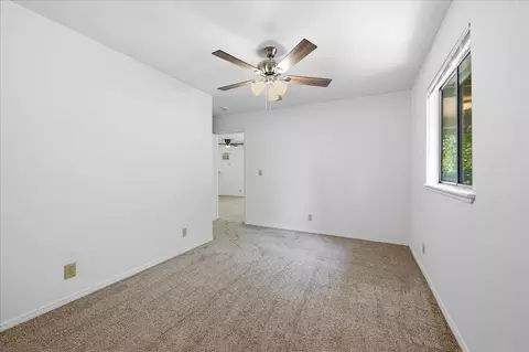Bedroom - 454 Lamarque Ct, Grass Valley, CA 95945 photo 6 of 6