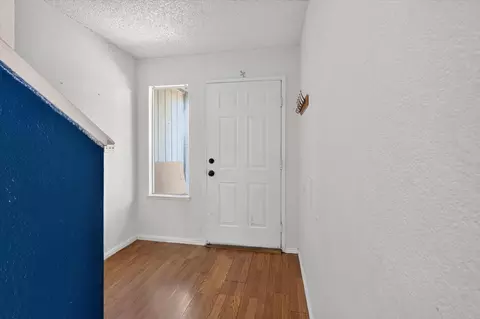 Entry Way - 824 St Helena Pl, Modesto, CA 95356 photo 1 of 2