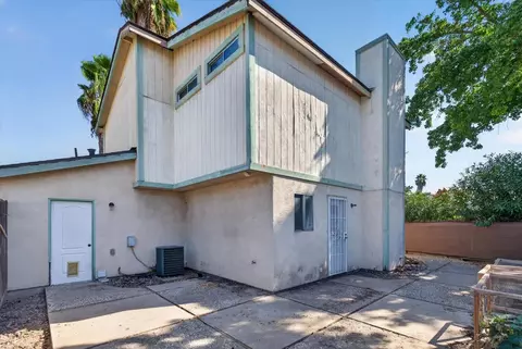 Exterior - 824 St Helena Pl, Modesto, CA 95356 photo 8 of 8