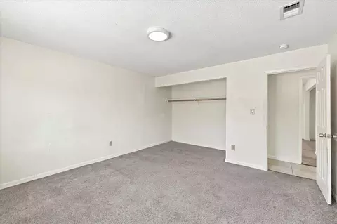 Bedroom - 7331 Hazel Ave, Orangevale, CA 95662 photo 5 of 7