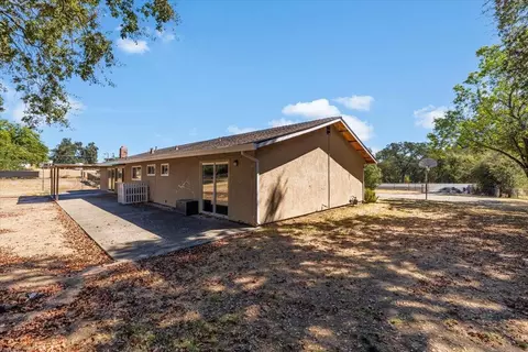 Exterior - 7331 Hazel Ave, Orangevale, CA 95662 photo 9 of 11