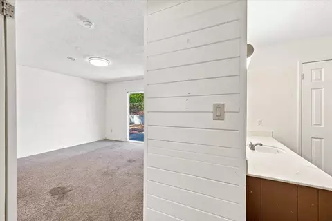 Bedroom - 7331 Hazel Ave, Orangevale, CA 95662 photo 3 of 7