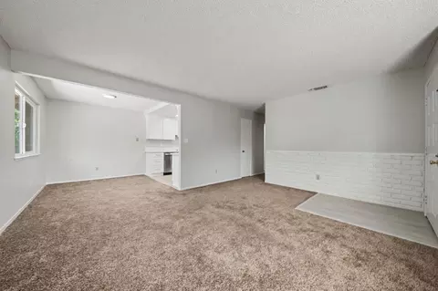 Living - 5245 Manzanita Way # 4, Carmichael, CA 95608 photo 3 of 5