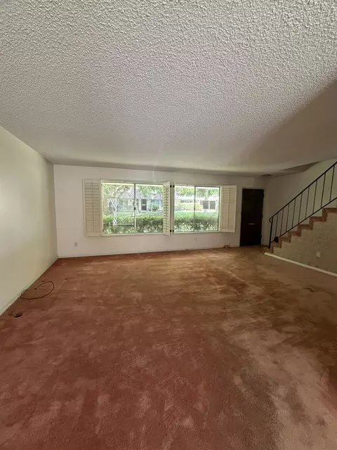Living - 6131 Via Casitas, Carmichael, CA 95608 photo 5 of 5