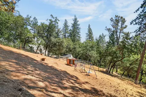 Exterior - 700 Sundance Pl, Applegate, CA 95703 photo 15 of 20