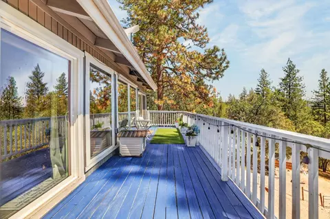 Exterior - 700 Sundance Pl, Applegate, CA 95703 photo 6 of 20