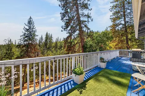 Exterior - 700 Sundance Pl, Applegate, CA 95703 photo 5 of 20