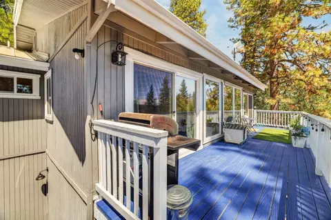 Exterior - 700 Sundance Pl, Applegate, CA 95703 photo 7 of 20