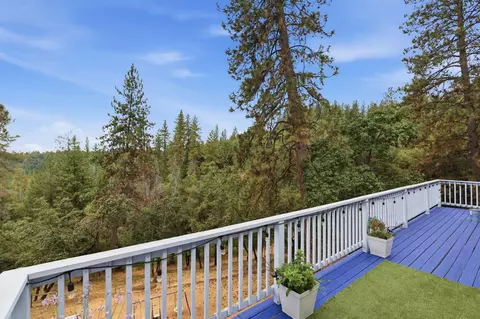 Exterior - 700 Sundance Pl, Applegate, CA 95703 photo 19 of 20