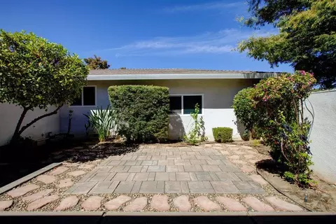 Exterior - 705 Leytonstone Ave, Modesto, CA 95355 photo 5 of 11