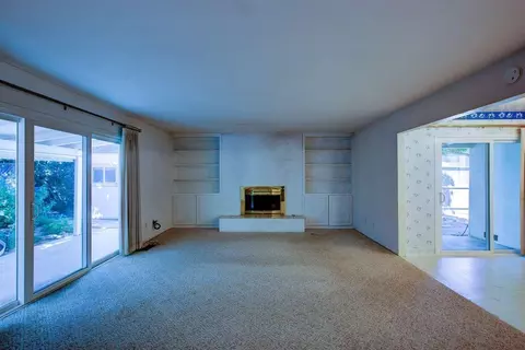Living - 705 Leytonstone Ave, Modesto, CA 95355 photo 7 of 7