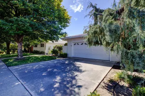 Exterior - 705 Leytonstone Ave, Modesto, CA 95355 photo 11 of 11