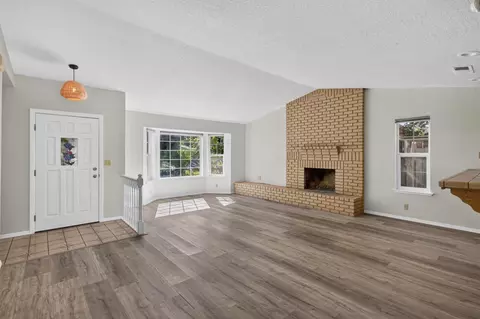 Living - 3415 Hunter Ln, Carmichael, CA 95608 photo 2 of 6